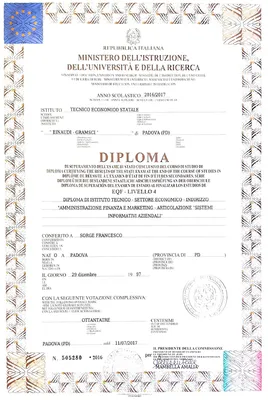 Diplomato all'ITSE EinaudiGramsci di Padova con 83/100